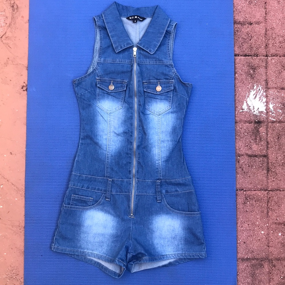 Zipper Jumper Shorts - almost new